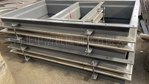 法蘭矩形（xíng）膨脹節