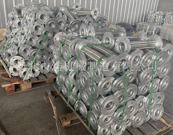 法（fǎ）蘭不鏽鋼（gāng）軟連接