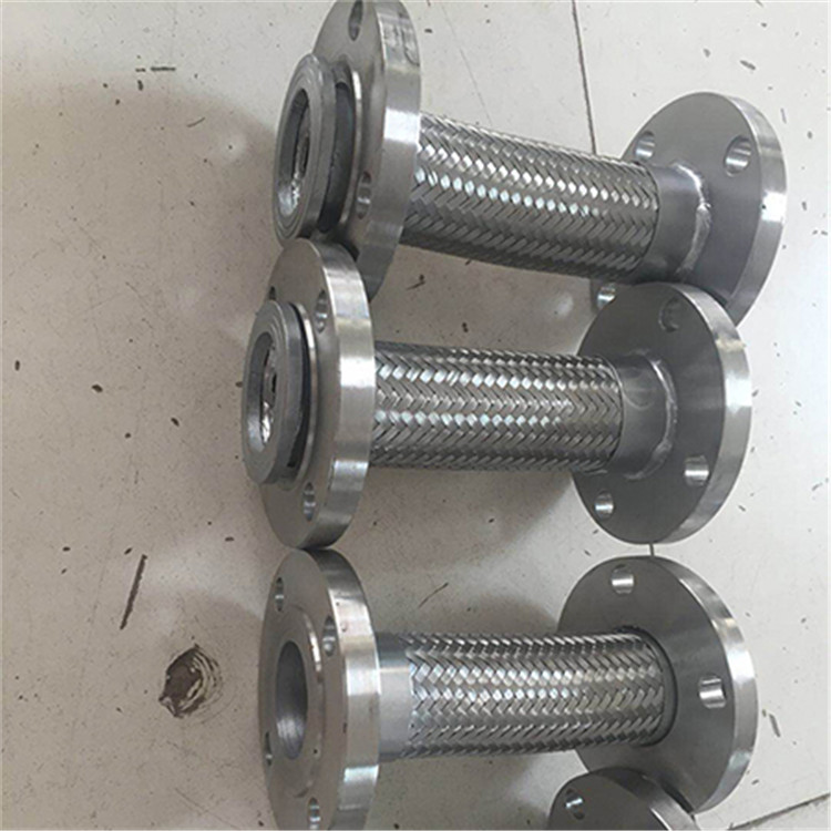 鬆（sōng）套金屬軟管